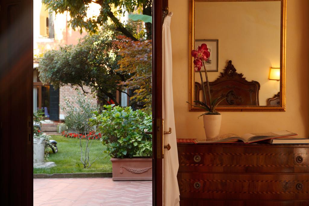 Hotel Accademia - Maravege Venezia